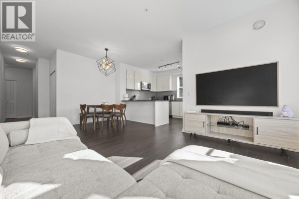 216 607 Cottonwood Avenue, Coquitlam, BC V3J0H1 Photo 5