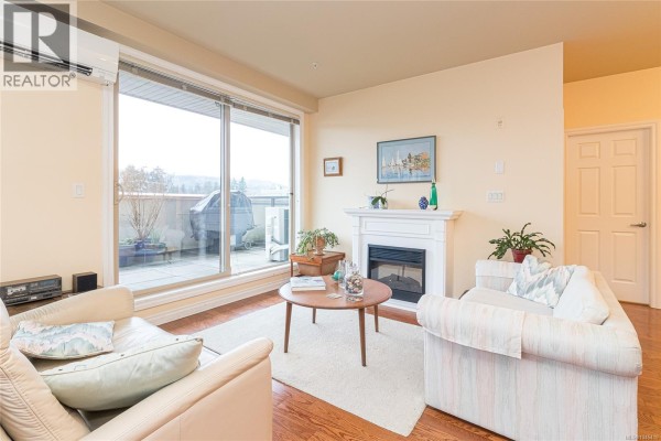 Entrance - 216 866 Goldstream Ave, Langford, BC V9B0J3 Photo 2