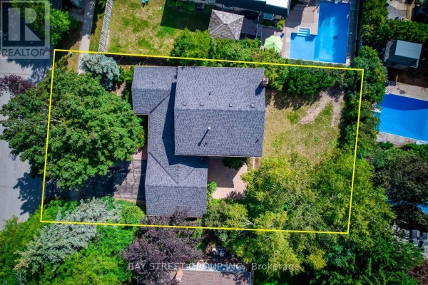 216 Beechfield Road, Oakville, ON L6J5H7 Photo 5