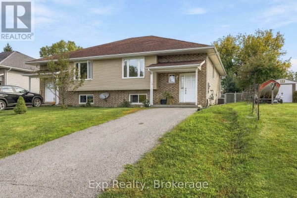 Kitchen - 216 Brant Street, Deseronto), ON K0K1X0 Photo 2