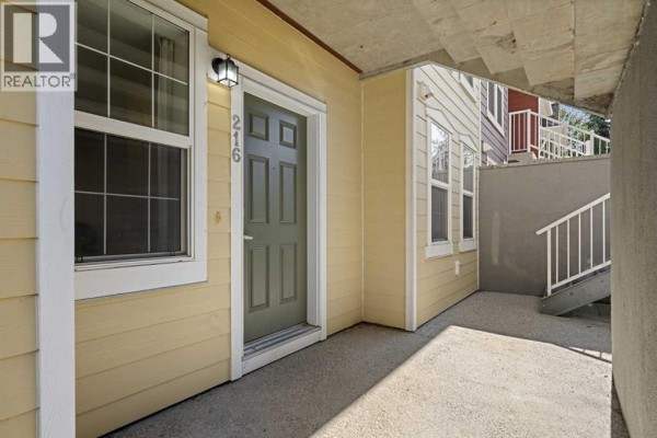 Primary Bedroom - 216 Mckenzie Towne Close Se, Calgary, AB T2Z1A9 Photo 4