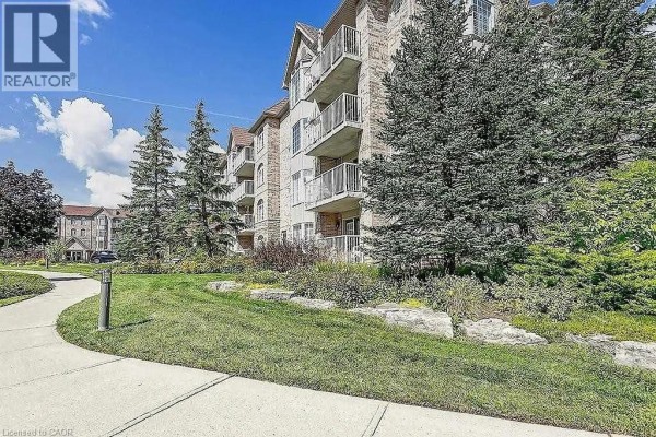 4pc Bathroom - 216 Plains Road W Unit# F405, Burlington, ON L7T4K8 Photo 3