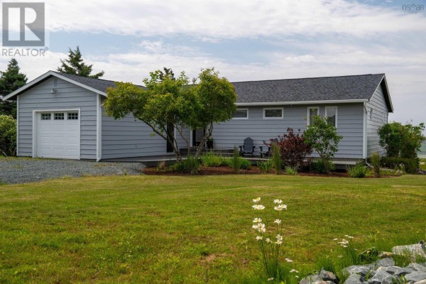 Living room - 2160 East Petpeswick Road, East Petpeswick, NS B0J2L0 Photo 4