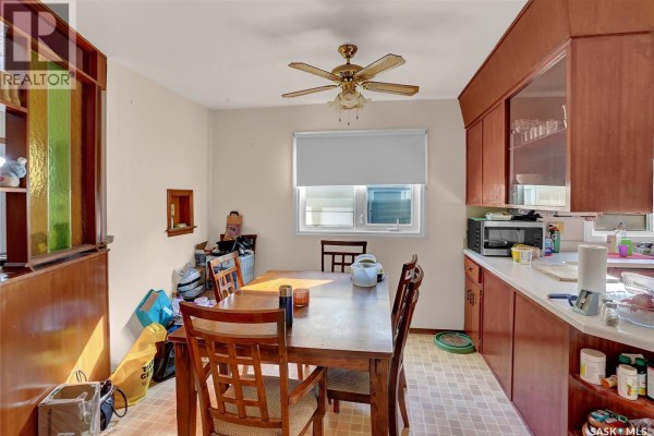Bedroom - 2160 Mcdonald Street, Regina, SK S4N2Y7 Photo 5