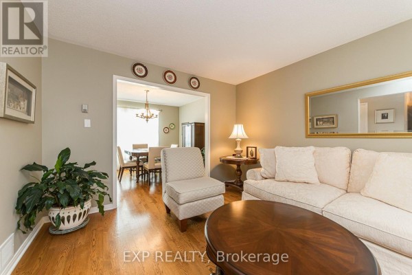 Bathroom - 2162 Gardenway Drive, Ottawa, ON K4A3S4 Photo 5