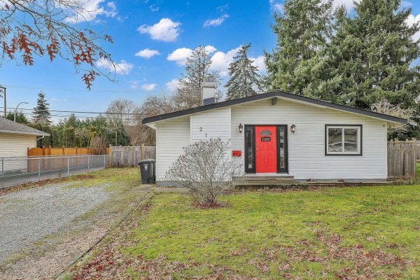 21635 50a Avenue, Langley, BC V3A8W9 Photo 2