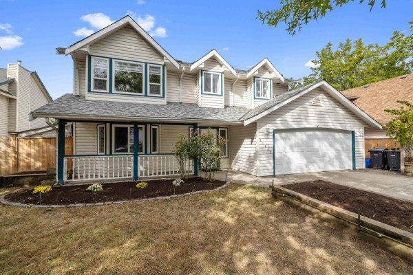 21647 50a Avenue, Langley, BC V3A8W9 Photo 3
