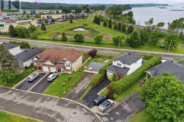 2165 Cecile Crescent, Clarence Rockland, ON K4K1S4 Photo 2