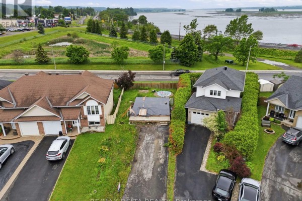 2165 Cecile Crescent, Clarence Rockland, ON K4K1S4 Photo 3