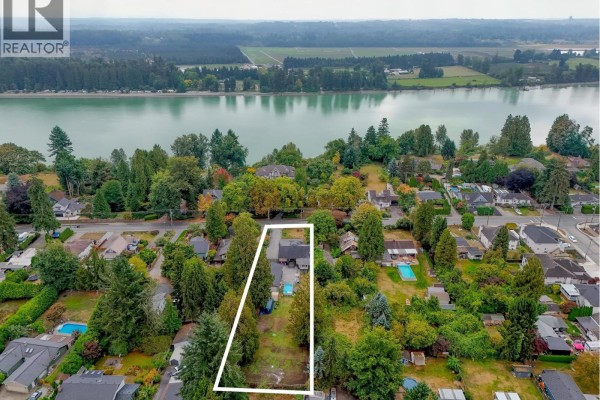 21673 River Road, Maple Ridge, BC, photo 3