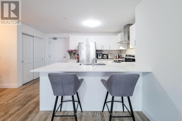217 - 1 Redfern Avenue, Hamilton, ON, photo 3