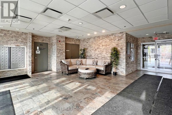 217 - 222 Finch Avenue W, Toronto, ON M2R1M6 Photo 5