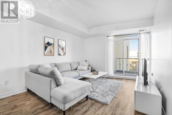 217 - 70 Forest Manor Road, Toronto, ON, photo 3