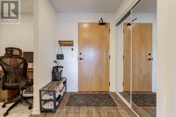 Bathroom - 217 - 8 Beverley Glen Boulevard, Vaughan, ON L4J0L5 Photo 5