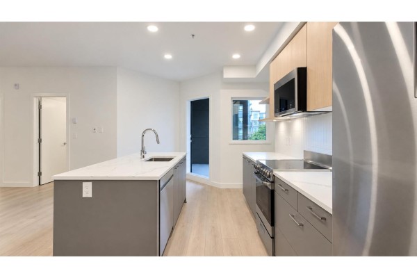 217 10777 138 Street, Surrey, BC V3T0T5 Photo 2
