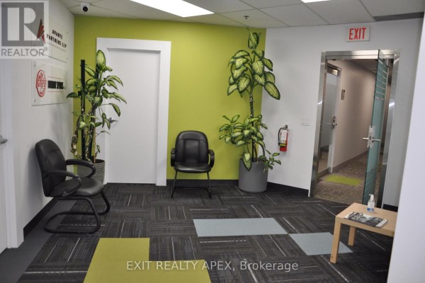 217-219 - 2560 Matheson Boulevard E, Mississauga, ON L4W4Y9 Photo 5