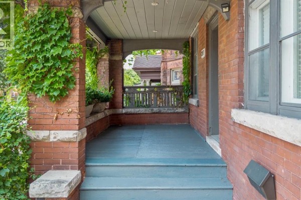 217 Caroline Street S, Hamilton, ON, photo 3
