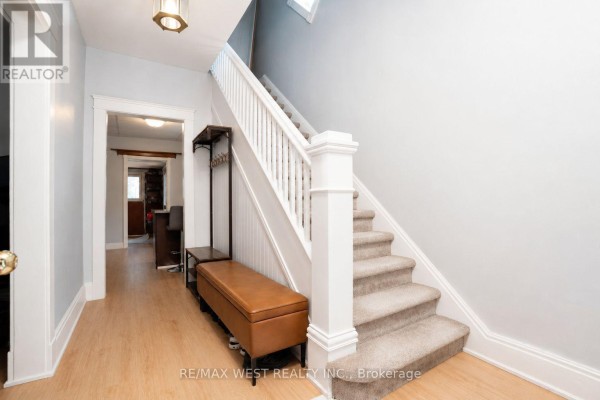 217 Hexam Street, Cambridge, ON N3H4A3 Photo 5