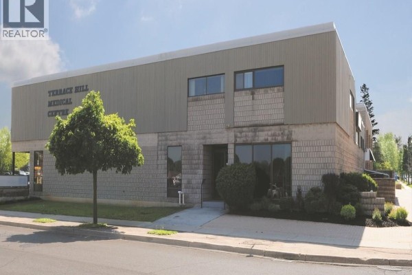 217 Terrace Hill Street Unit# B20, Brantford, ON N3R1G8 Photo 2