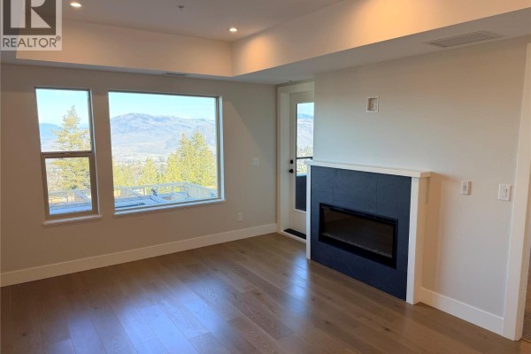 Kitchen - 2171 Van Horne Drive Unit# 208, Kamloops, BC V1S0E2 Photo 4