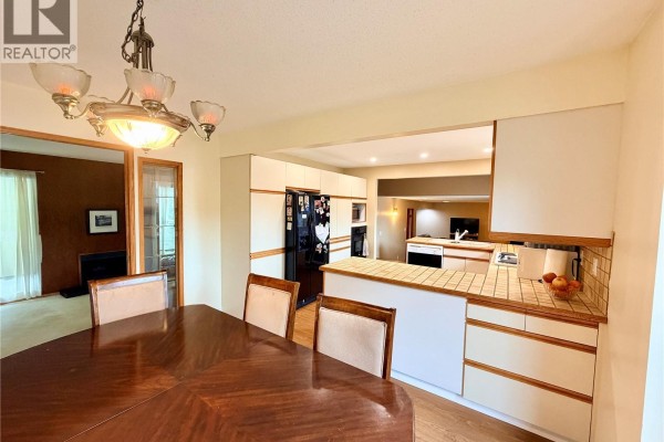 Family room - 2173 Douglas Avenue, North Battleford, SK S9A3N9 Photo 5