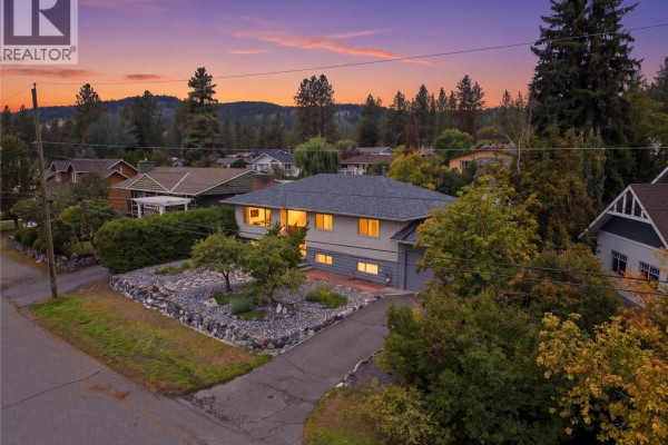 2175 Munro Crescent, Merritt