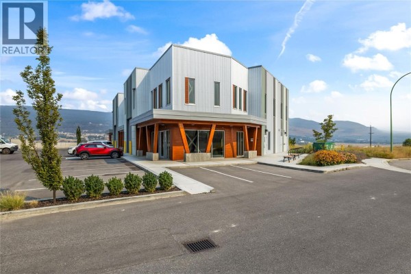 2175 Optic Court Unit# 301, Kelowna, BC, photo 2
