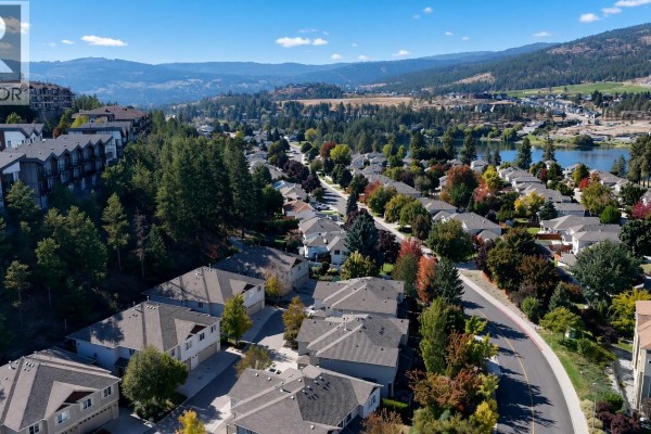 Full bathroom - 2175 Shannon Ridge Drive Unit# 5, West Kelowna, BC V4T2L1 Photo 4