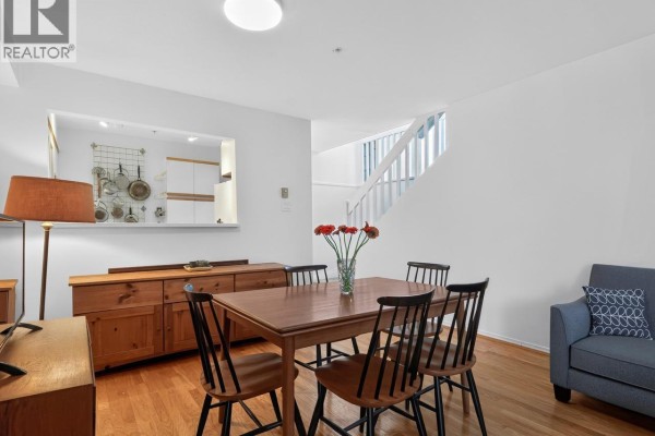 313 2175 W 3rd Avenue, Vancouver, BC V6K1L2 Photo 2