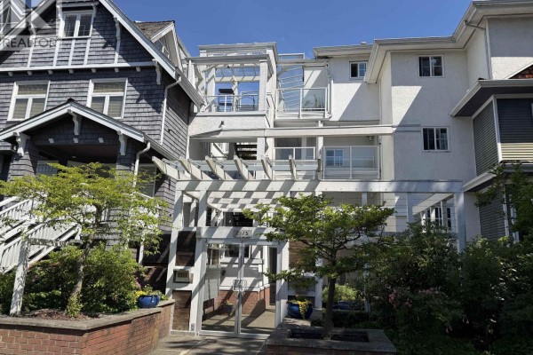 313 2175 W 3rd Avenue, Vancouver, BC V6K1L2 Photo 3
