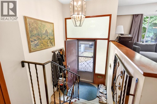 2175 Waverley Avenue, Vancouver, BC V5P1R4 Photo 4