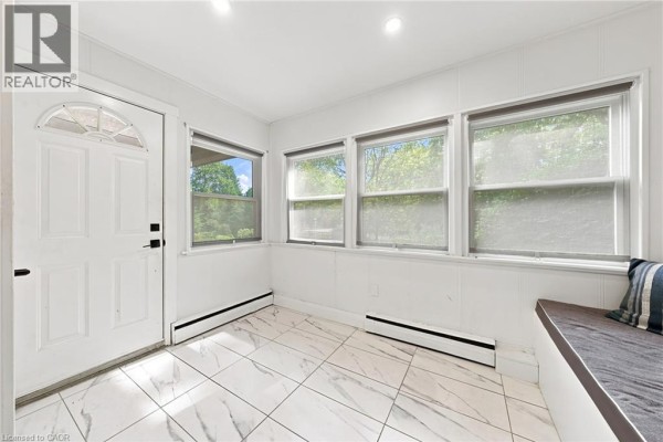 2177 Lakeshore Road, Burlington, ON, photo 3