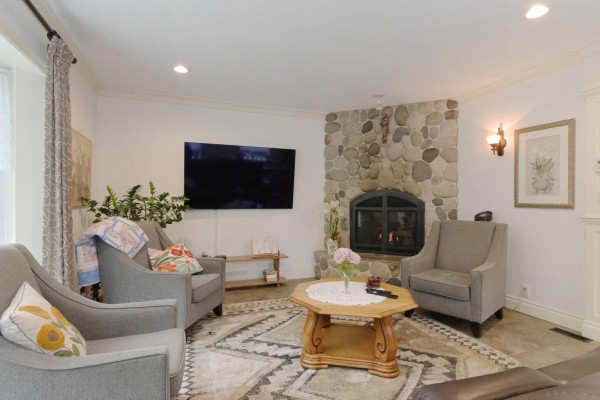 21770 40 Avenue, Langley, BC V2Z1N7 Photo 5