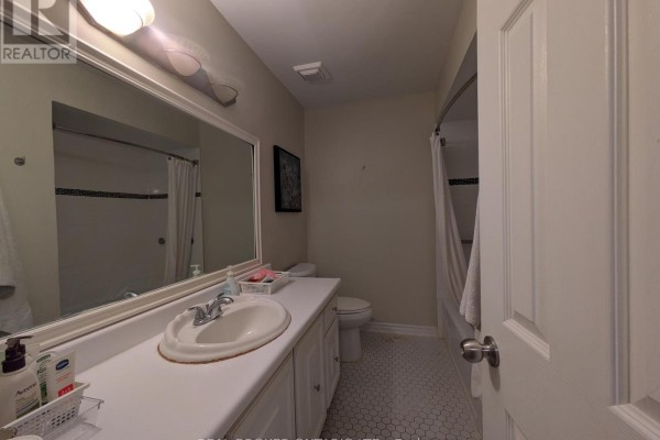 218 - 1951 Rathburn Road E, Mississauga, ON, photo 3