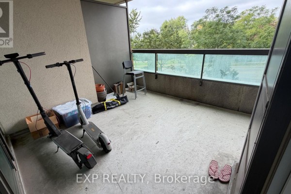 Den - 218 - 503 Beecroft Road, Toronto, ON M2N0A2 Photo 5