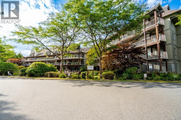 218 1120 Tsatsu Shores Drive, Delta, BC V4M4G3 Photo 2