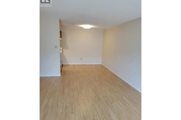 218 8500 Lansdowne Road, Richmond, BC V6X3G4 Photo 2