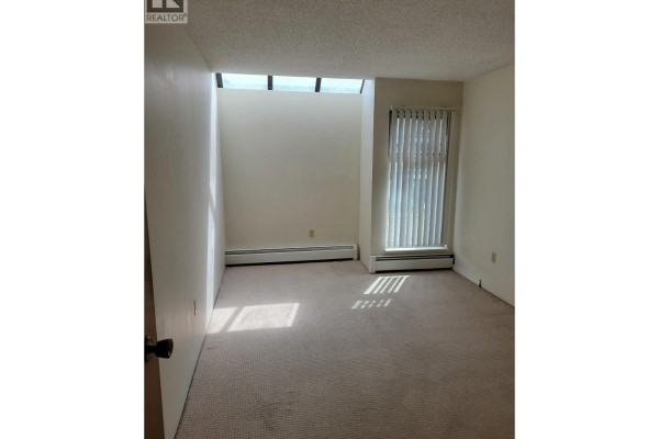 218 8500 Lansdowne Road, Richmond, BC V6X3G4 Photo 5