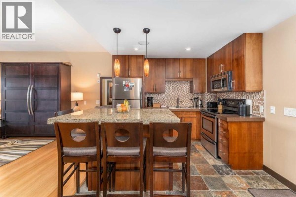 Office - 218 A & B, 1818 Mountain Avenue, Canmore, AB T1W3M3 Photo 4