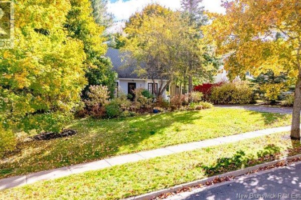 3pc Bathroom - 218 Colonial Heights, Fredericton, NB E3B5M1 Photo 2