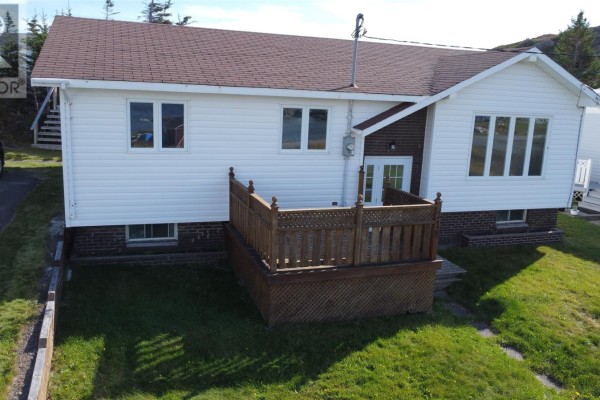 Bath (# pieces 1-6) - 218 Durrell Street, Twillingate, NL A0G1Y0 Photo 3