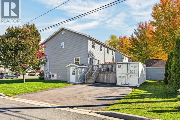Recreation room - 218 Glencairn Drive, Moncton, NB E1G5N8 Photo 3