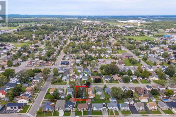 218 Neff Street, Port Colborne, ON L3K3T6 Photo 4