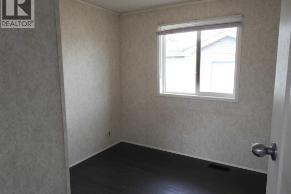 Bedroom - 218 Oak Wood Drive Nw, Edmonton, AB T6P0A4 Photo 2