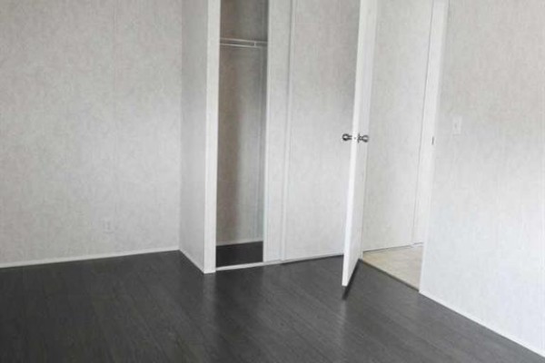 Bedroom - 218 Oak Wood Drive Nw, Edmonton, AB T6P0A4 Photo 3