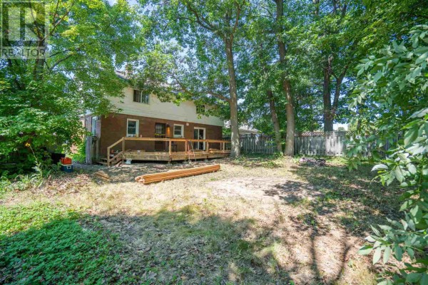 218 Willow Ave, Sault Ste  Marie, ON, photo 3