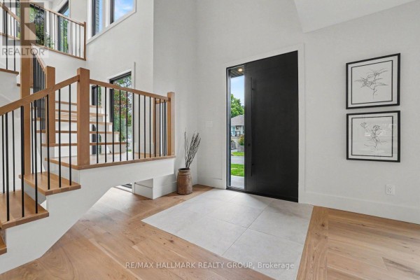 Bedroom 2 - 218 Woodland Avenue, Ottawa, ON K2B5C9 Photo 5