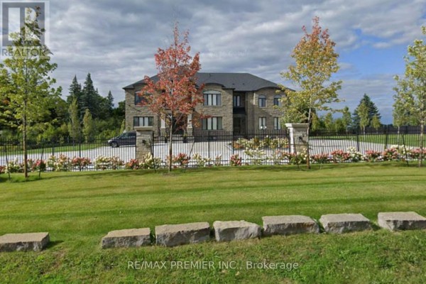 Residential for sale at 2180 King Vaughan Road S, Vaughan, ON - MLS® luPNFH