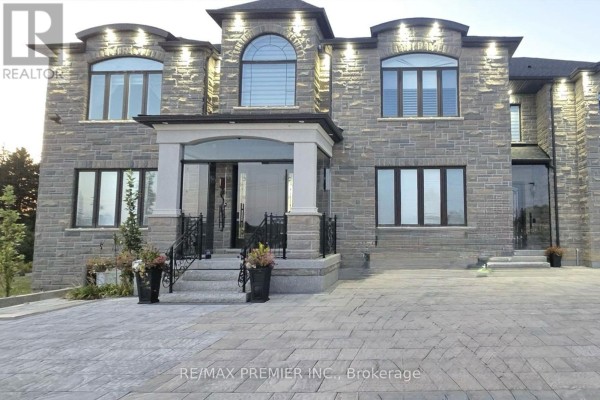 2180 King Vaughan Road S, Vaughan, ON, photo 2