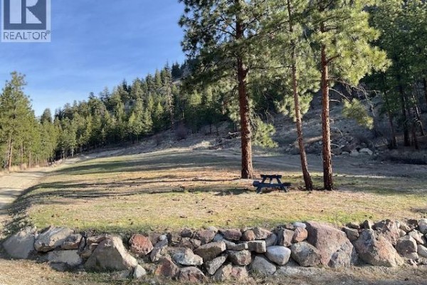 21825 Garnet Valley Road, Summerland, BC V0H1Z3 Photo 5